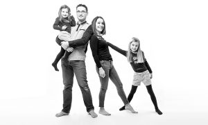 photographe famille shooting famille studio photo beaucaire