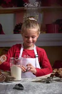 mini seance photo de noel la cuisine du pére noel photographe beaucaire