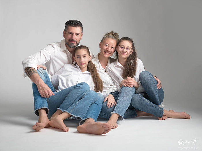 seance photo famille studio b david bascunana photographe beaucaire